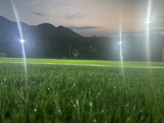 چین چمن مصنوعی فوتبال چمن مصنوعی با ارتفاع 55 میلی متر مقاوم در برابر سایش تامین کننده