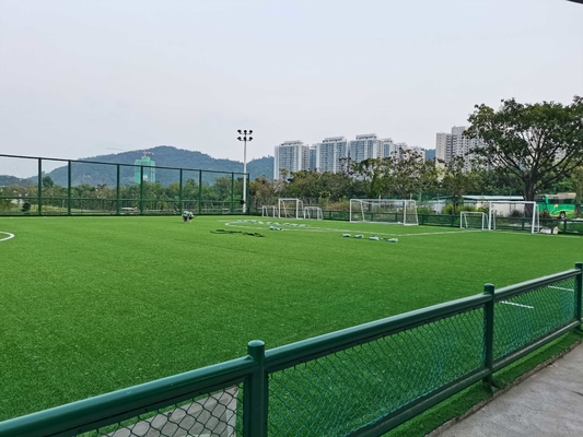 چین چمن مصنوعی چمن مصنوعی فوتبال 70 میلی متری و کفپوش ورزشی تامین کننده